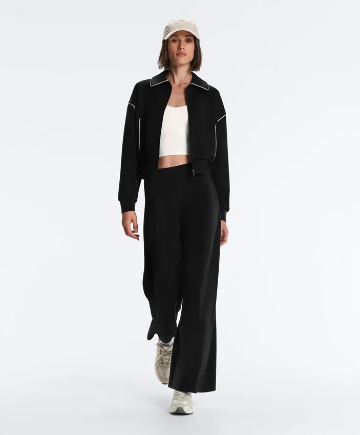 Chaqueta con ribetes efecto neopreno Chaqueta con ribetes efecto neopreno
