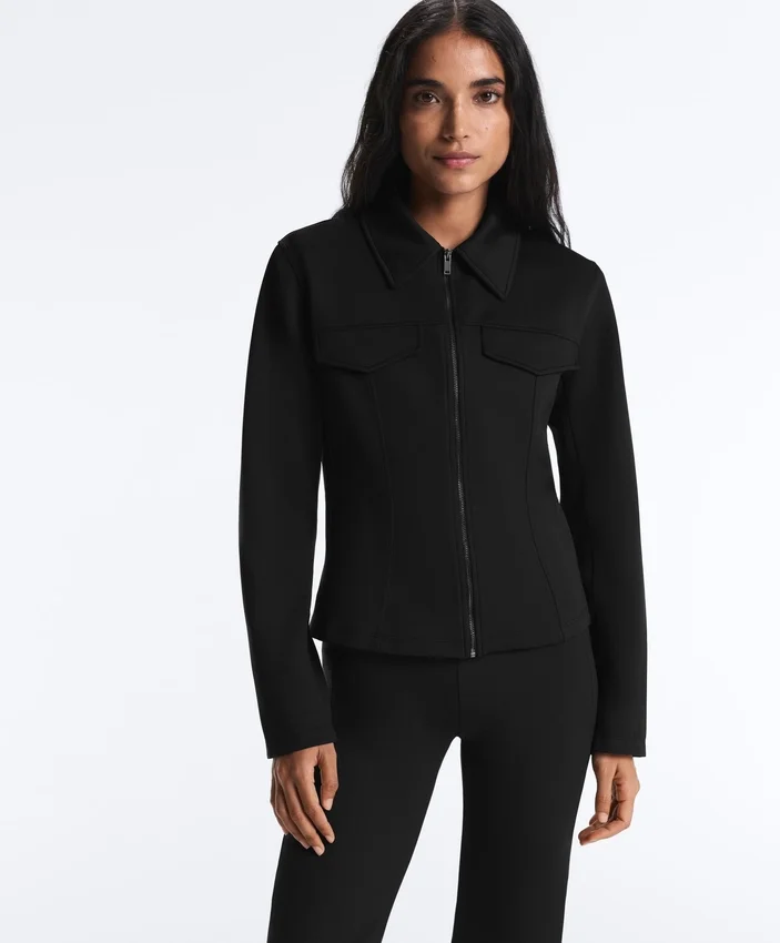 Chaqueta con volantes efecto neopreno y ribetes Chaqueta con volantes efecto neopreno y ribetes