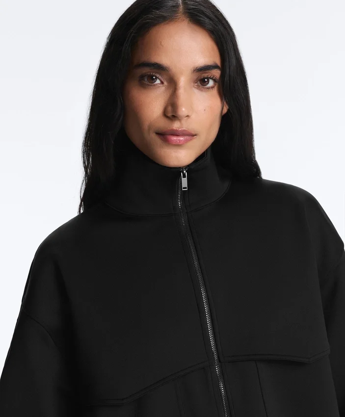 Chaqueta de corte recto con efecto neopreno Chaqueta de corte recto con efecto neopreno