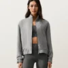 Chaqueta de cuello alto de rayas finas 100 % lino Chaqueta de cuello alto de rayas finas 100 % lino