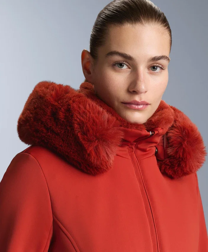 Chaqueta de esquí Primaloft® resistente al agua y de corte superajustado Chaqueta de esquí Primaloft® resistente al agua y de corte superajustado