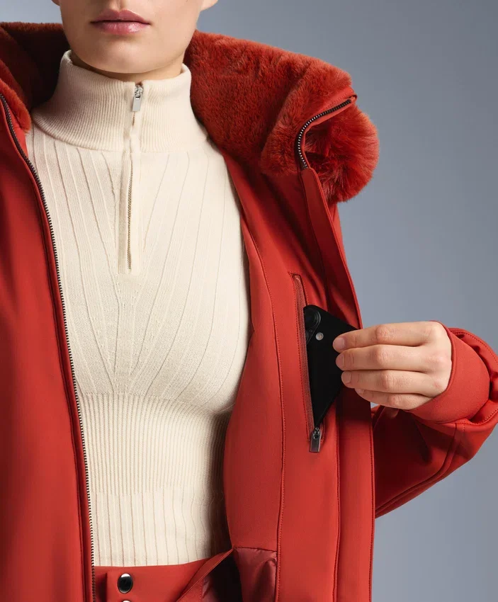 Chaqueta de esquí Primaloft® resistente al agua y de corte superajustado Chaqueta de esquí Primaloft® resistente al agua y de corte superajustado