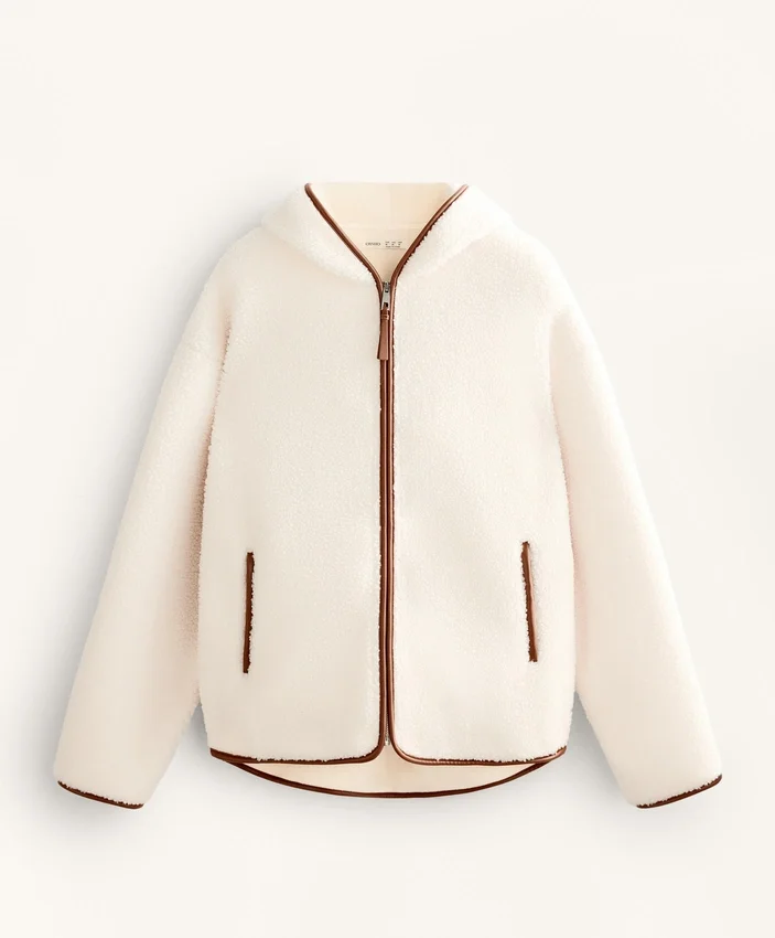 Chaqueta de imitación de piel de oveja con capucha Chaqueta de imitación de piel de oveja con capucha