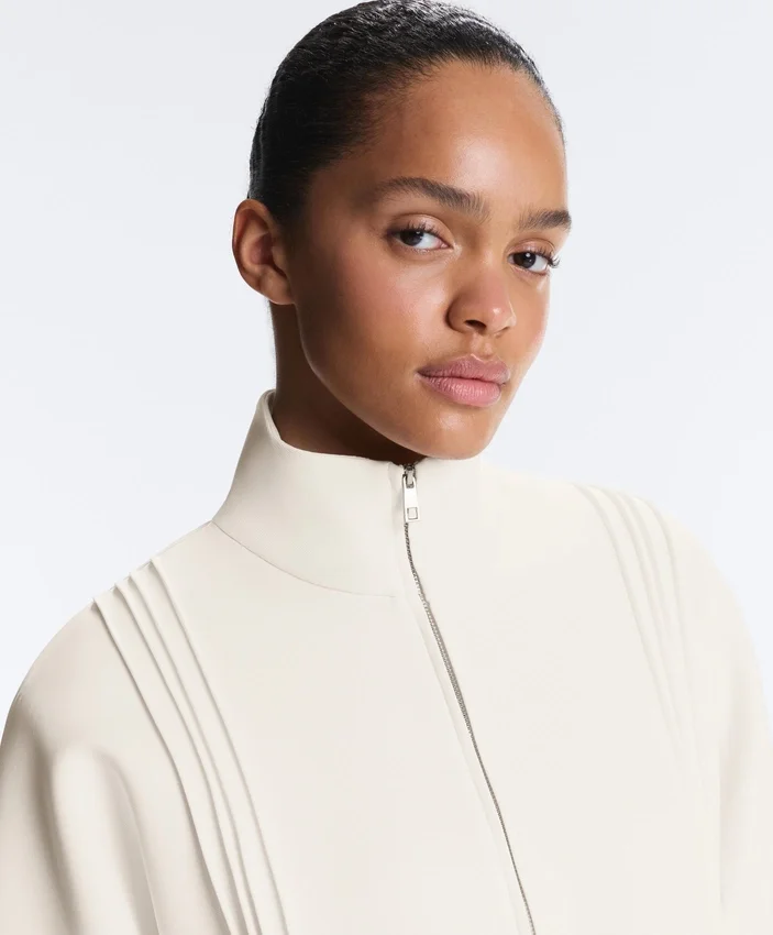 Chaqueta de modal Soft Touch con ribete Chaqueta de modal Soft Touch con ribete