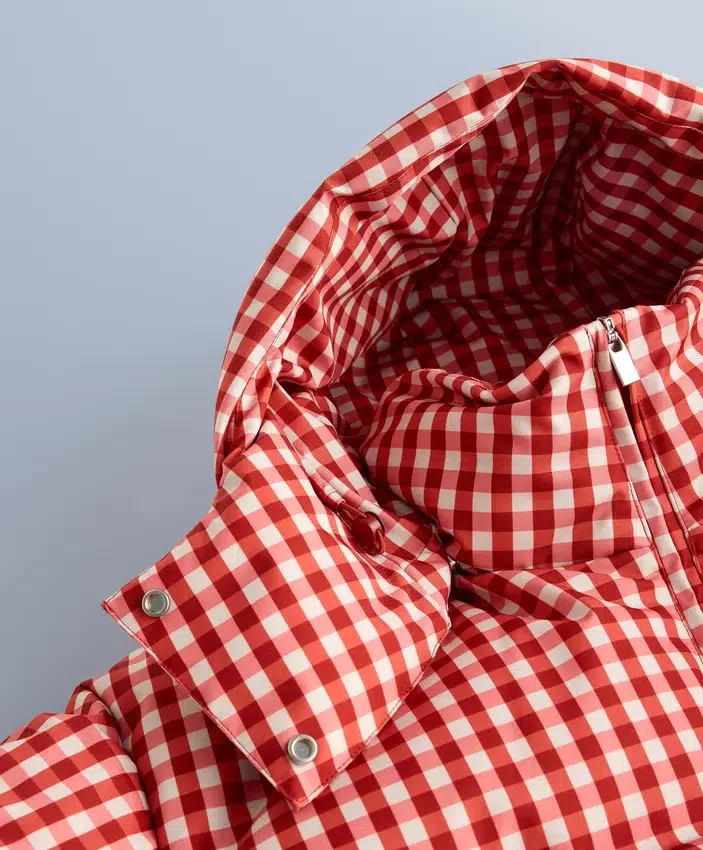 Chaqueta de pantalones cortos de esquí ligera, 80 % plumón y 20 % Minardi Piume, resistente al agua Chaqueta de pantalones cortos de esquí ligera, 80 % plumón y 20 % Minardi Piume, resistente al agua