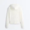 Chaqueta de punto calado con capucha Chaqueta de punto calado con capucha