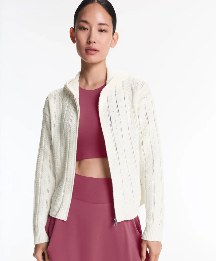 Chaqueta de punto calado con capucha Chaqueta de punto calado con capucha