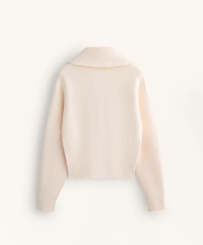 Chaqueta de punto con cuello alto Chaqueta de punto con cuello alto