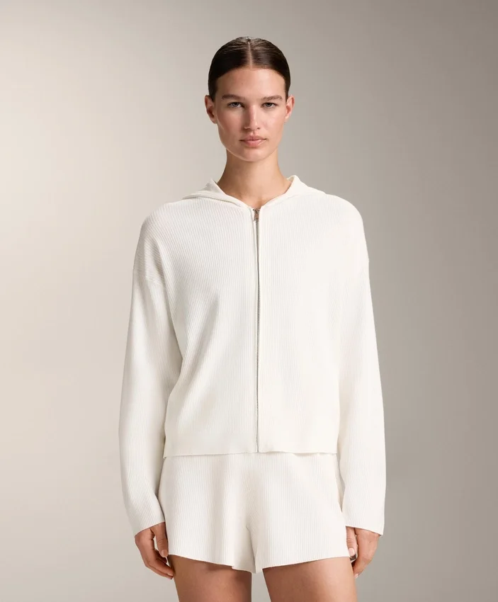 Chaqueta de punto lavada con capucha Chaqueta de punto lavada con capucha
