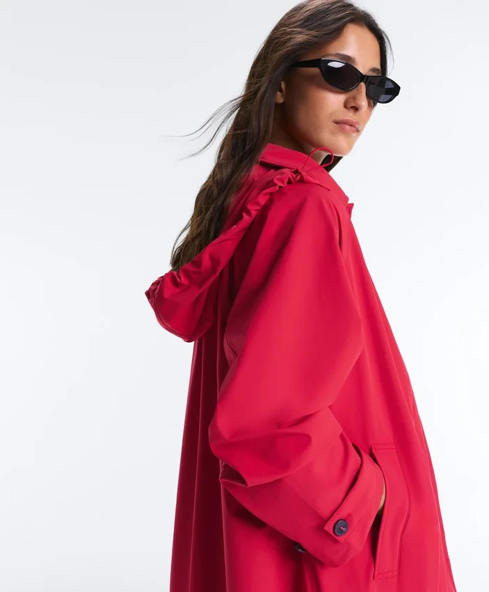 Chaqueta impermeable extra ligera de largo medio 10K Chaqueta impermeable extra ligera de largo medio 10K