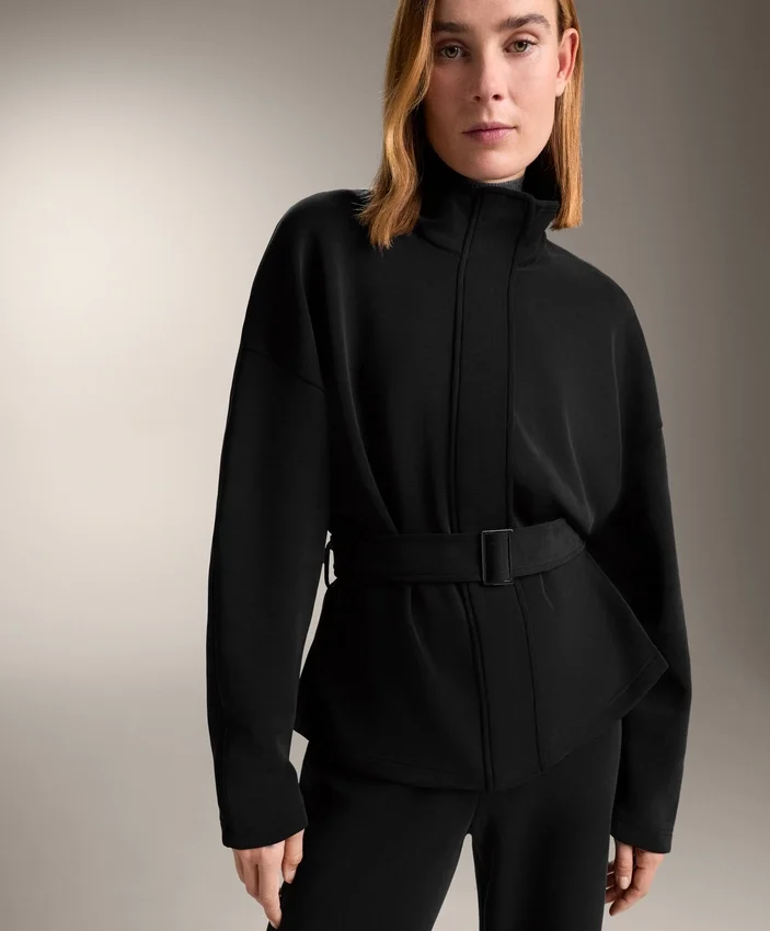 Chaqueta larga con cinturón y modal cepillado Chaqueta larga con cinturón y modal cepillado