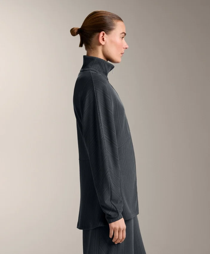 Chaqueta larga con rayas asimétricas y modal Chaqueta larga con rayas asimétricas y modal