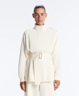Chaqueta larga de estilo utilitario con cinturón de sarga