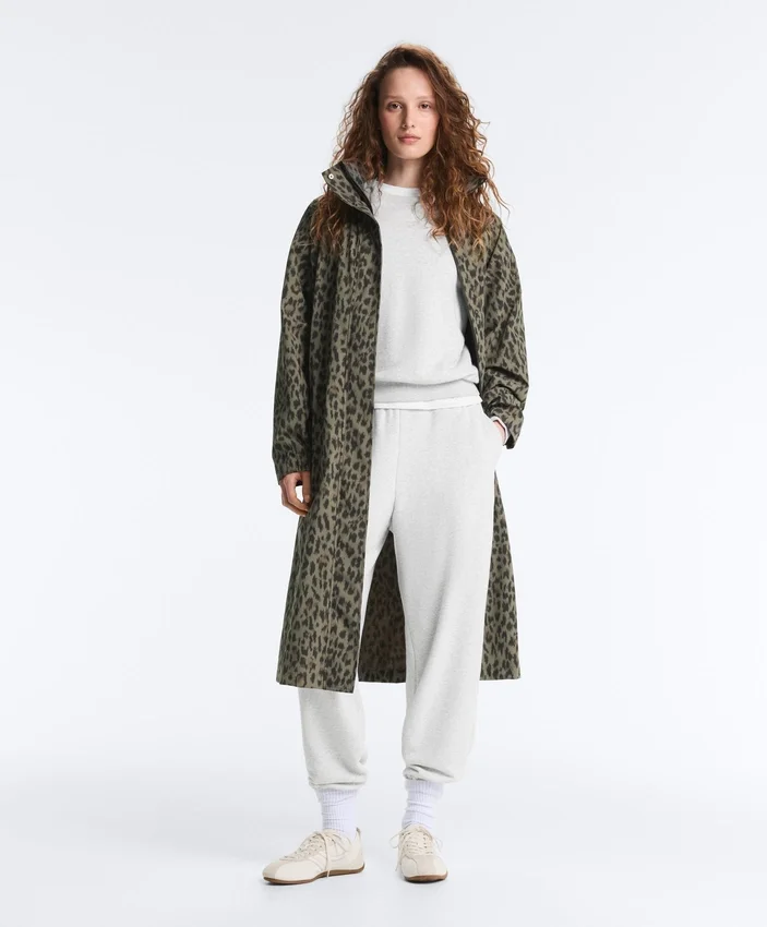 Chaqueta larga ultraligera impermeable 10K Chaqueta larga ultraligera impermeable 10K