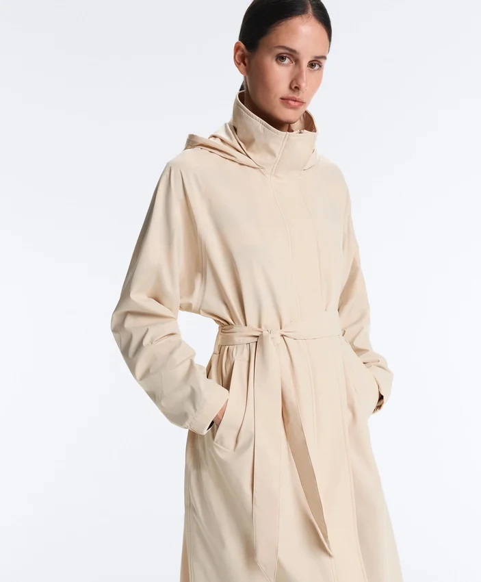 Chaqueta larga ultraligera impermeable 10K Chaqueta larga ultraligera impermeable 10K