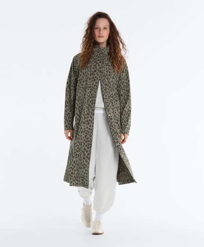 Chaqueta larga ultraligera impermeable 10K Chaqueta larga ultraligera impermeable 10K