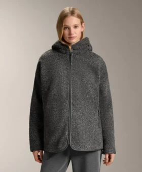 Chaqueta oversize de imitación de piel de oveja con capucha forrada de pelo sintético