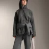 Chaqueta oversize de imitación de piel de oveja con capucha forrada de pelo sintético