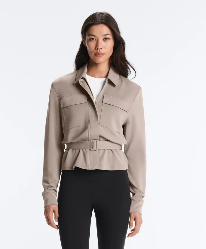 Chaqueta recta con cinturón y modal Soft Touch Chaqueta recta con cinturón y modal Soft Touch