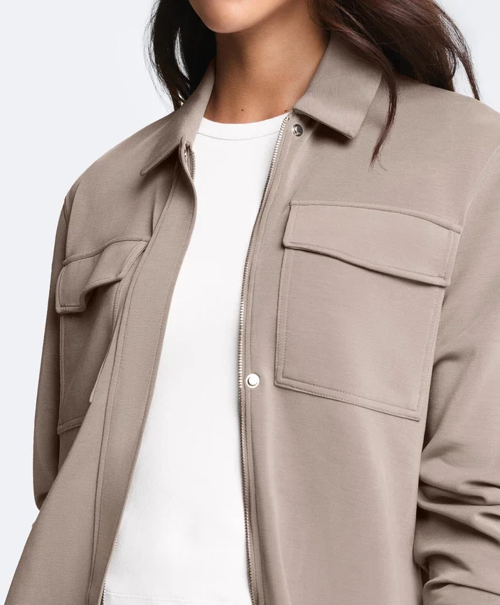 Chaqueta recta con cinturón y modal Soft Touch Chaqueta recta con cinturón y modal Soft Touch