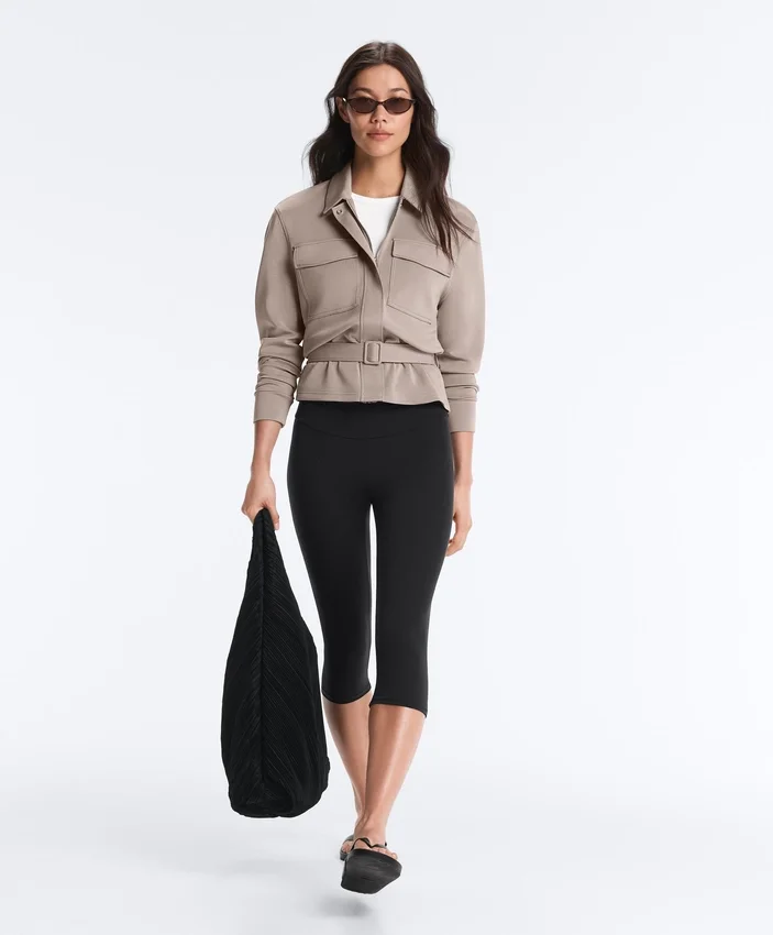 Chaqueta recta con cinturón y modal Soft Touch Chaqueta recta con cinturón y modal Soft Touch
