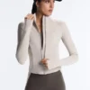 Chaqueta técnica ligera, cálida y reflectante Chaqueta técnica ligera, cálida y reflectante