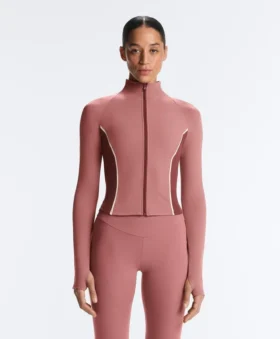 Chaqueta técnica ligera y cálida