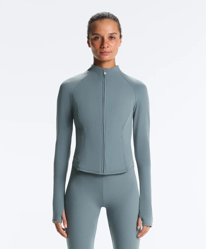 Chaqueta técnica ligera y cálida Chaqueta técnica ligera y cálida