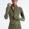 Chaqueta técnica ligera y cálida