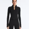 Chaqueta técnica ligera y cálida con costuras Chaqueta técnica ligera y cálida con costuras