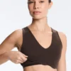 Compressive Sports Bra de sujeción media con detalle ondulado Compressive Sports Bra de sujeción media con detalle ondulado