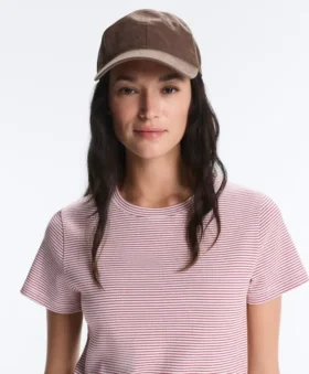 Gorra con efecto lavado 100 % algodón con cordón Gorra con efecto lavado 100 % algodón con cordón