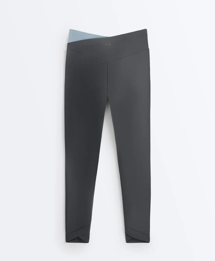 Leggings Comfortlux con cintura en V y contraste, hasta el tobillo Leggings Comfortlux con cintura en V y contraste, hasta el tobillo
