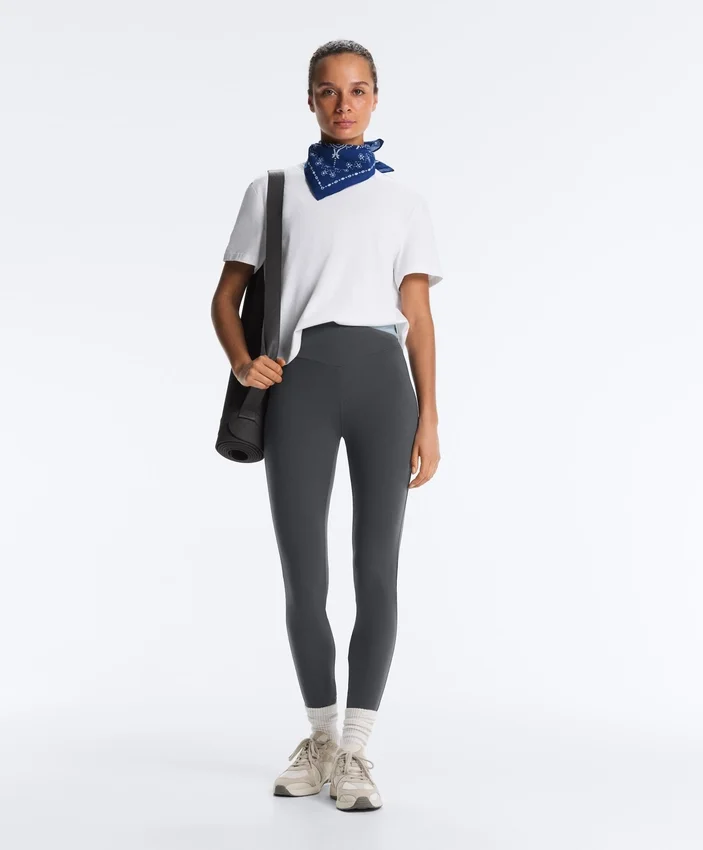 Leggings Comfortlux con cintura en V y contraste, hasta el tobillo Leggings Comfortlux con cintura en V y contraste, hasta el tobillo