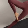 Leggings Comfortlux de cintura alta y largo hasta el tobillo con tejido acanalado