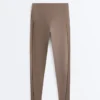 Leggings Comfortlux de talle alto con dobladillo calado hasta el tobillo Leggings Comfortlux de talle alto con dobladillo calado hasta el tobillo