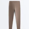Leggings Comfortlux de talle alto con dobladillo calado hasta el tobillo Leggings Comfortlux de talle alto con dobladillo calado hasta el tobillo