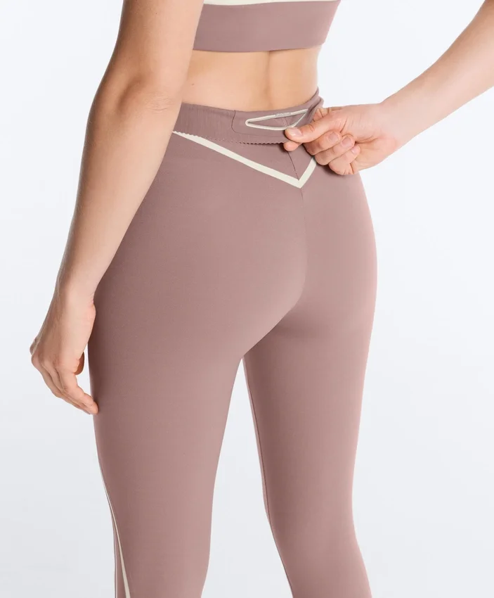 Leggings de cintura alta, Compressive Core Control, hasta el tobillo, con detalles en contraste Leggings de cintura alta, Compressive Core Control, hasta el tobillo, con detalles en contraste