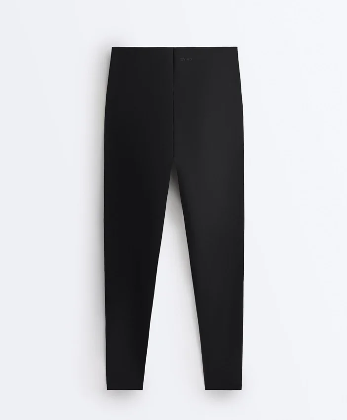 Leggings de talle alto, hasta el tobillo, de Light Touch y corte en V, 65 cm Leggings de talle alto, hasta el tobillo, de Light Touch y corte en V, 65 cm