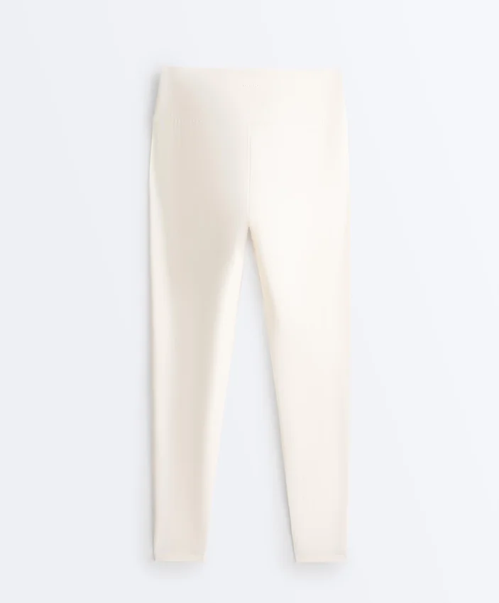 Leggings de talle alto y largo hasta el tobillo de Comfortlux Leggings de talle alto y largo hasta el tobillo de Comfortlux