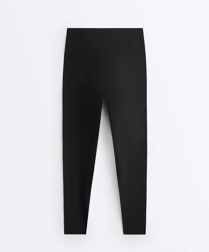 Leggings de talle alto y largo hasta el tobillo Perfect-Adapt Leggings de talle alto y largo hasta el tobillo Perfect-Adapt