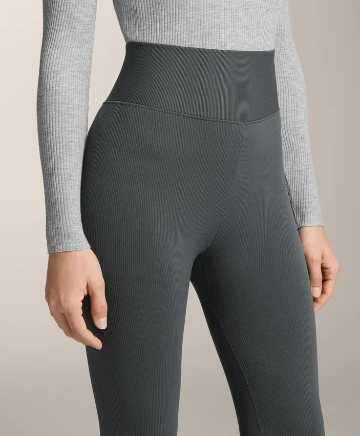 Leggings sin costuras de talón, de canalé extra cálido y talle superalto, 70 cm Leggings sin costuras de talón, de canalé extra cálido y talle superalto, 70 cm