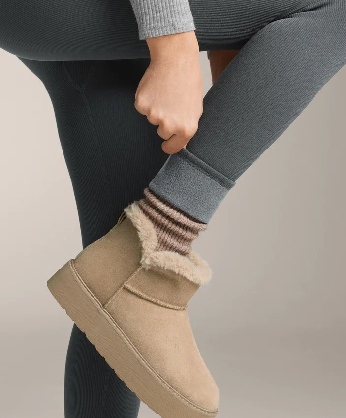 Leggings sin costuras de talón, de canalé extra cálido y talle superalto, 70 cm Leggings sin costuras de talón, de canalé extra cálido y talle superalto, 70 cm