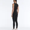 Light Touch Monos con cuello en V Light Touch Monos con cuello en V