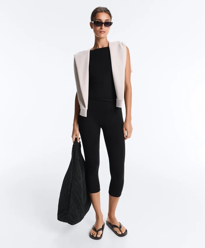 Mono capri Comfortlux con cinturón Mono capri Comfortlux con cinturón