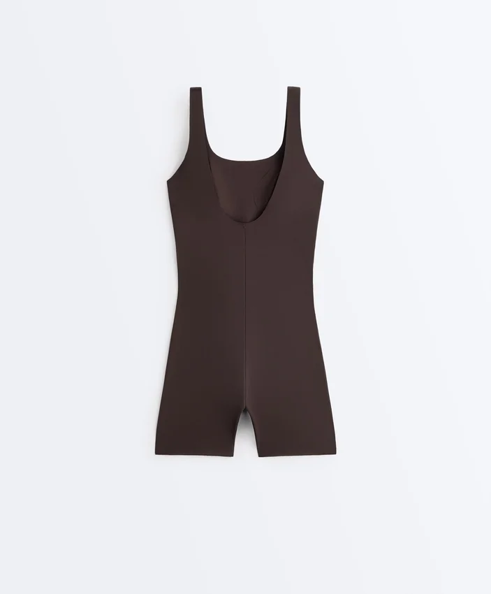 Mono corto con tirantes Perfect-Adapt Mono corto con tirantes Perfect-Adapt