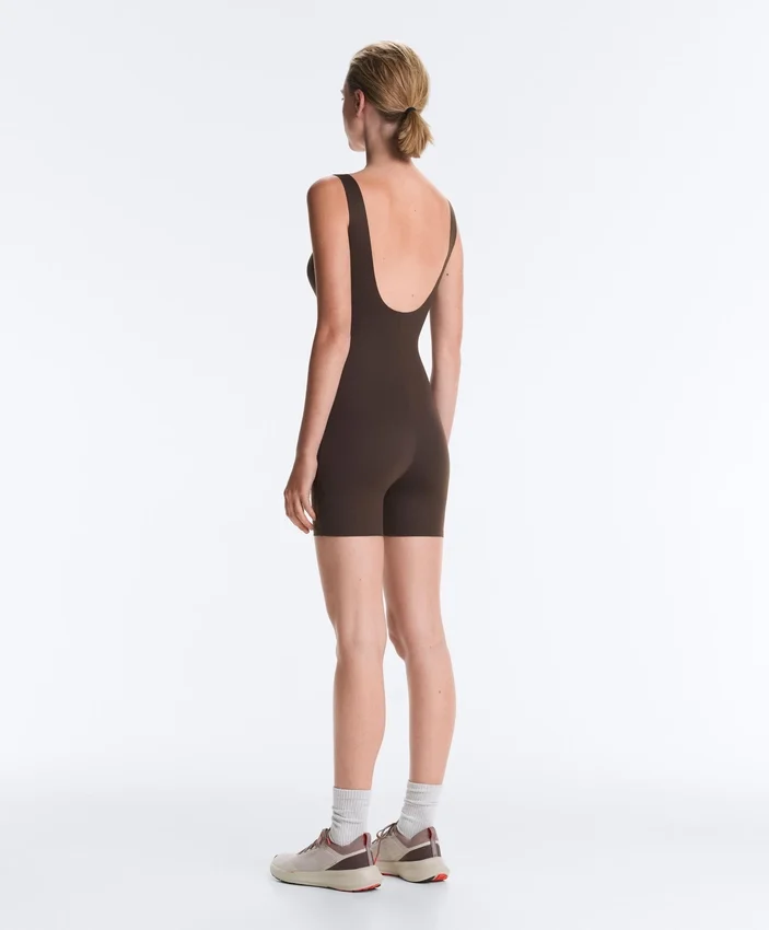 Mono corto con tirantes Perfect-Adapt Mono corto con tirantes Perfect-Adapt
