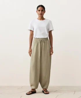 Pantalones acampanados de mezcla de lyocell y 24 % de lino con costuras