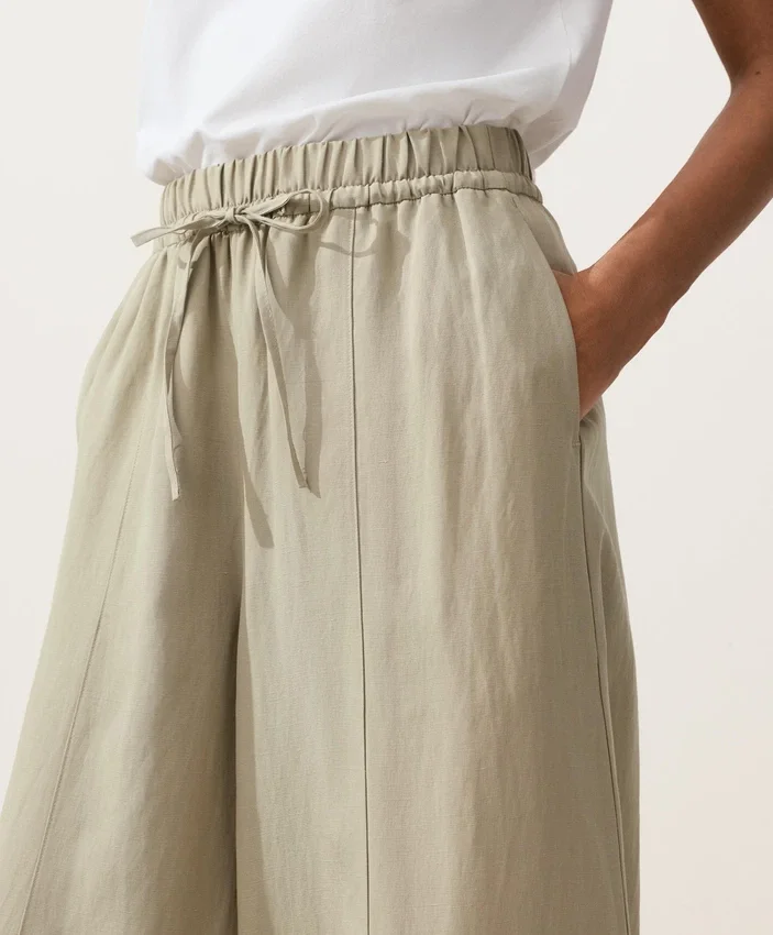 Pantalones acampanados de mezcla de lyocell y 24 % de lino con costuras Pantalones acampanados de mezcla de lyocell y 24 % de lino con costuras