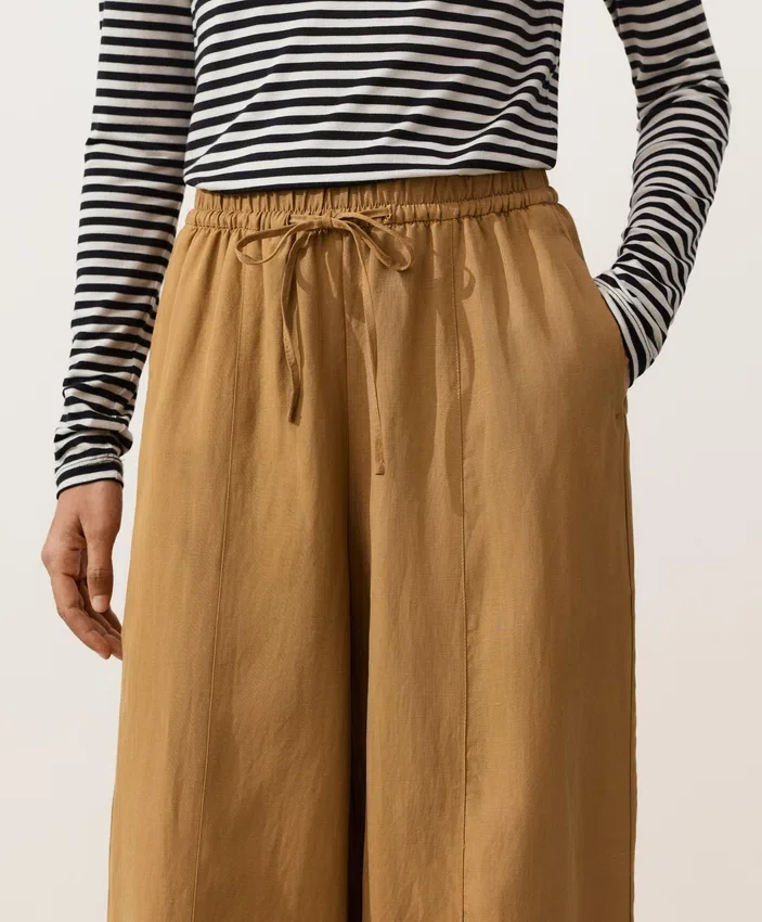 Pantalones acampanados de mezcla de lyocell y 24 % de lino con costuras Pantalones acampanados de mezcla de lyocell y 24 % de lino con costuras